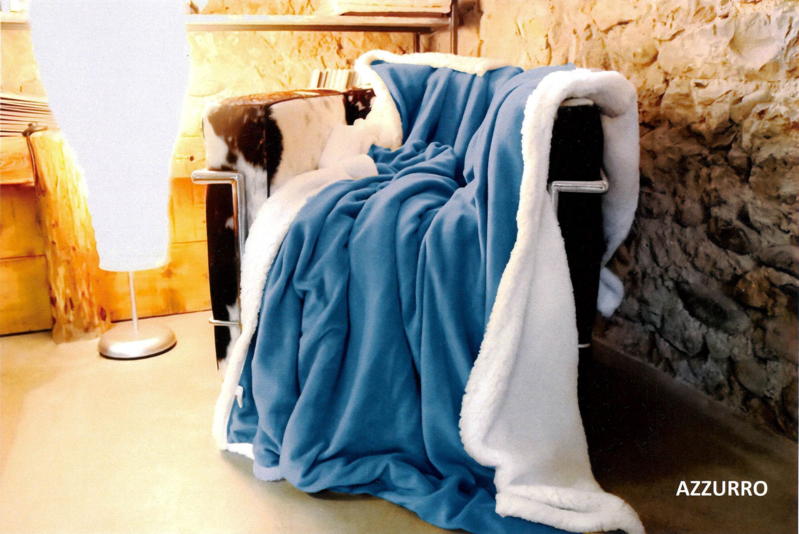 Caffi a novembre ti regala un plaid con una spesa mnima di 100 euro. Passa in negozio a Lauzacco di Pavia di udine